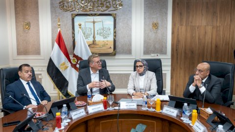 بدوي وحنان يشهدان توقيع بروتوكول إنشاء أول مدرسة تكنولوجيا تطبيقية متخصصة في التعدين على مستوى الجمهورية