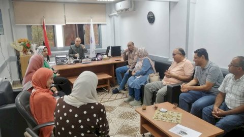 اجتماع مدير عام فرع جنوب الصعيد مع الصيدليات الأهلية المتعاقدة