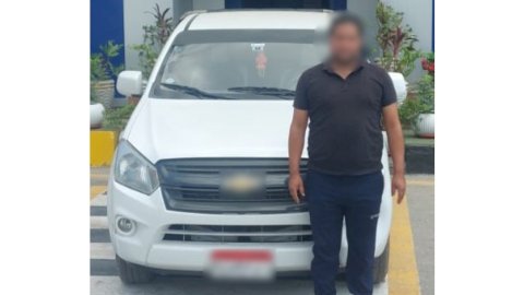 نكشف فيديو قيام سائق بالسير عكس الإتجاه بأحد الطرق بالشرقية