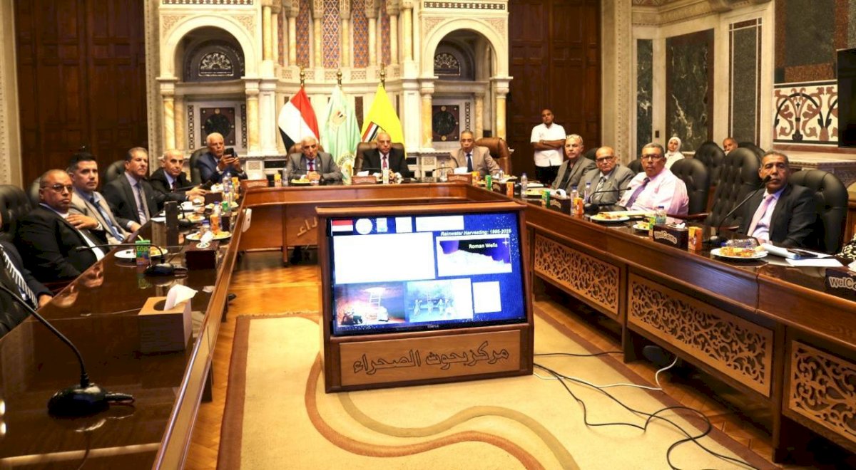 "بحوث الصحراء" يستقبل وفد «أكساد» لبحث تعزيز التعاون العربي ومواجهة التصحر والجفاف