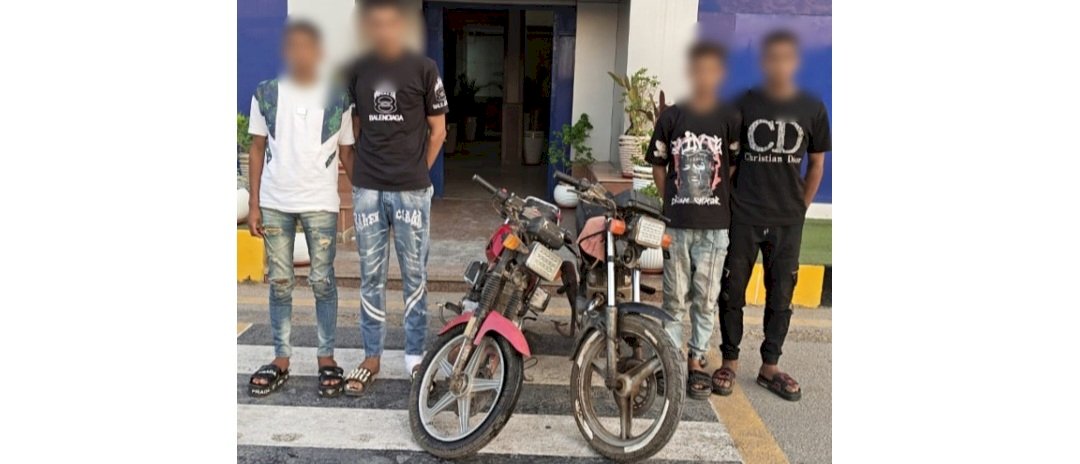 حقيقة فيديو قيام ٤ طلاب يستقلون دراجتين والتلويح بإشارات خادشة للحياء بالشرقية