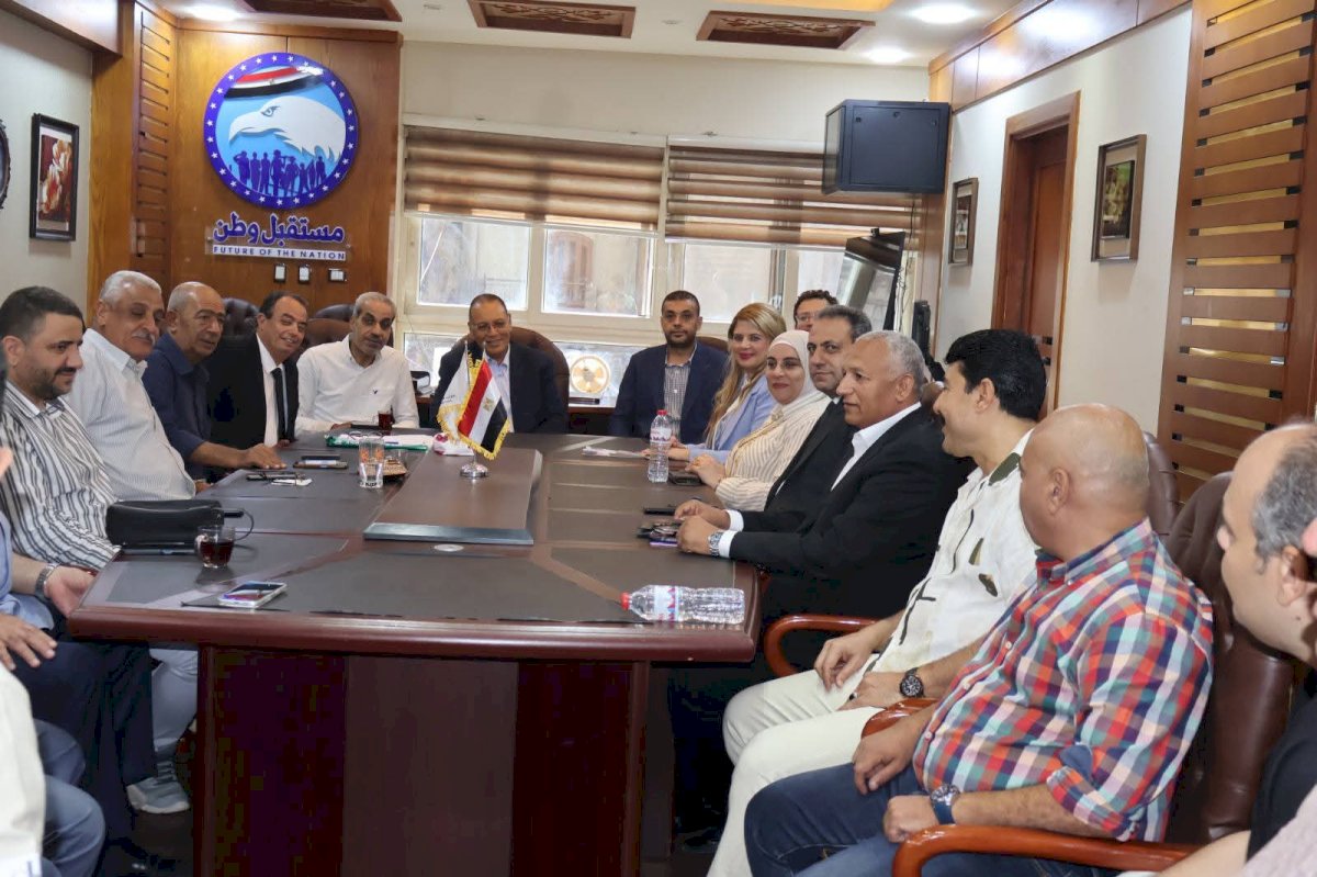 مستقبل وطن بالشرقية يرفع شعار العمل أولًا ويكثف مبادراته لدعم المواطنين