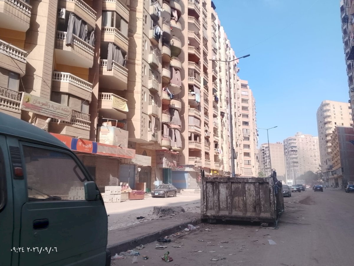 حملة نظافة بنفق المنشية وشارع اللبني بحي الهرم