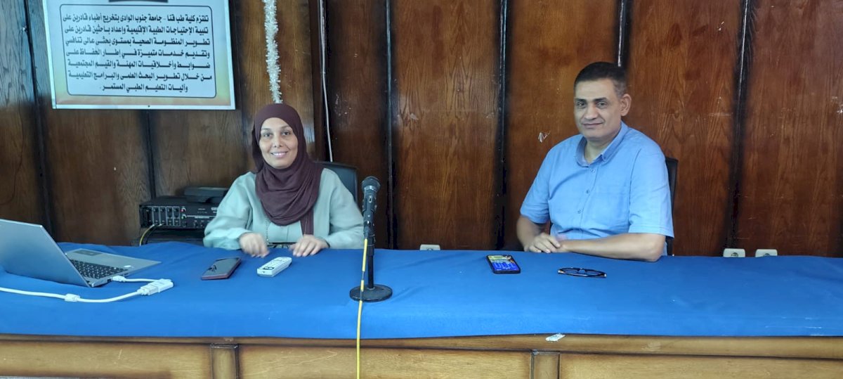 جامعة قنا تواصل نشر الوعي بالبصمة الكربونية