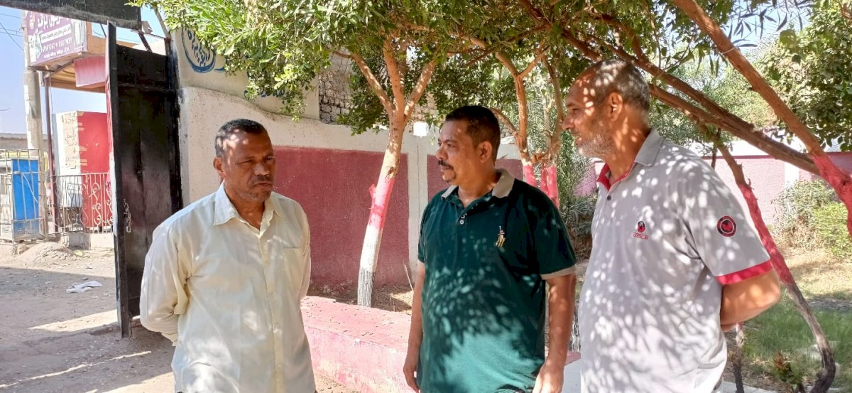 عبدالواحد يشيد بجاهزية مدارس عزبة البوصة والسليمات