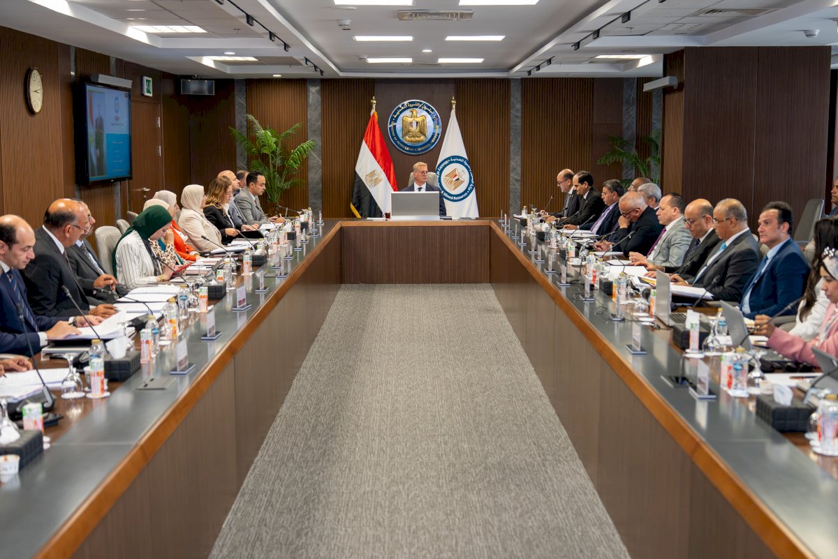 وزير البترول يرأس الجمعية العامة للشركة القابضة للبتروكيماويات