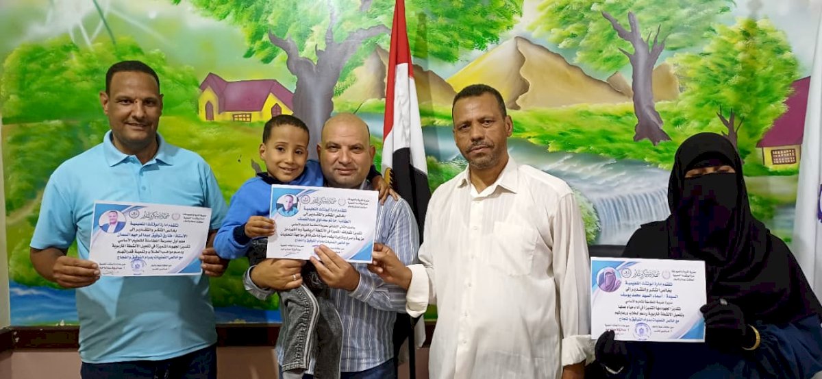 الرياضة للجميع والمشاركة تصنع الفارق..عبدالواحد يكرّم متميزين بمدرسة اللطاسنة