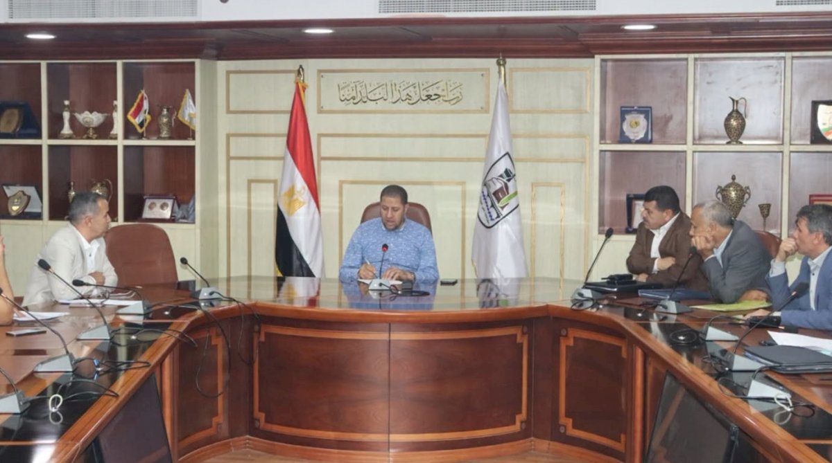 سكرتيرعام بني سويف يتابع ترشيد استهلاك المياه داخل الجهات الحكومية
