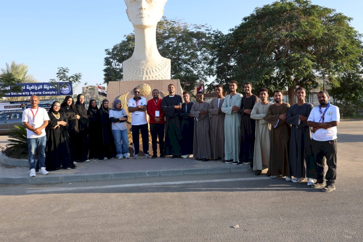 جامعة قنا تشارك في كرنفال أسبوع شباب الجامعات بالمنيا