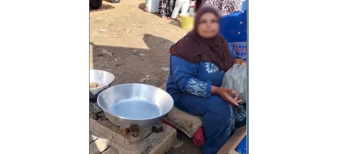 اعرف حقيقة فيديو فرض مبالغ مالية علي البائعين نظير إفتراش بضائعهم بالشرقية