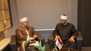 أمين عام «الأعلى للشئون الإسلامية» يلتقي مفتي إستونيا على هامش مؤتمر دار الإفتاء