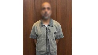ننشر فيديو تضرر عامل من منادى سيارات لمطالبته بمبالغ مالية نظير ركن سيارته بالقاهرة