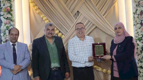 نقابة الأطباء البيطريين بالدقهلية تكرم عميد طب بيطري جامعة أسوان
