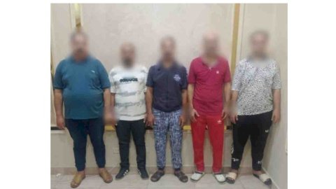 النيابة تحقق في فيديو قيام ٨ أشخاص بالتعدي بالضرب علي سيدة وبناتها بالدقهلية