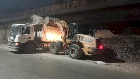 رفع 2000 طن مخلفات رتش أسفل دائري المنيب بالجيزة