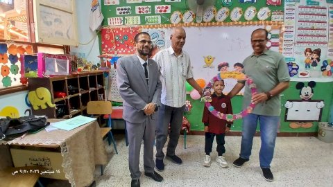عبدالرافع جاد يبدأ جولته بطابور الصباح ويواصل متابعة مدارس فرشوط ميدانيًا