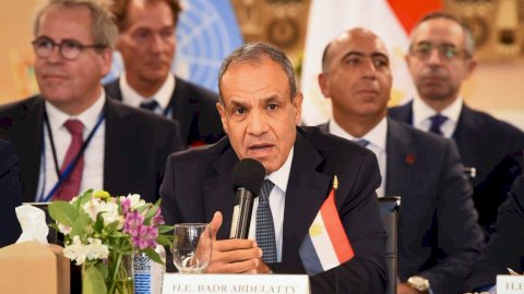وزير الخارجية يستضيف مائدة مستديرة رفيعة المستوى حول التعافي المبكر في غزة