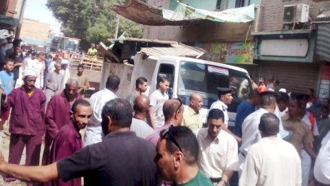 ضبط 693 مخلفات وإشغالات متنوعة في حملة مكبرة بمدينة دار السلام بسوهاج