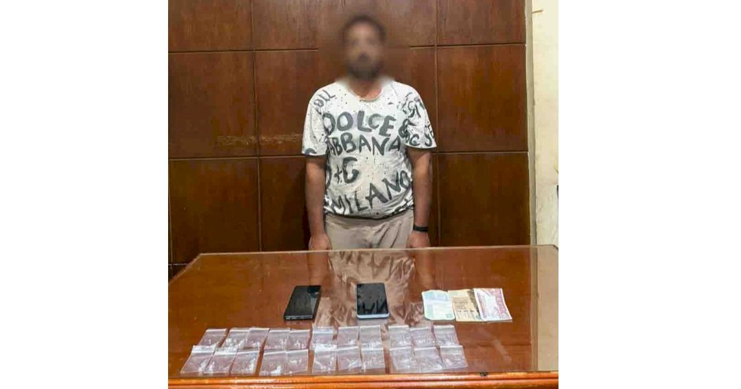 ضبط عاطل لقيامه بإدارة صفحة لبيع المخدرات بالقاهرة