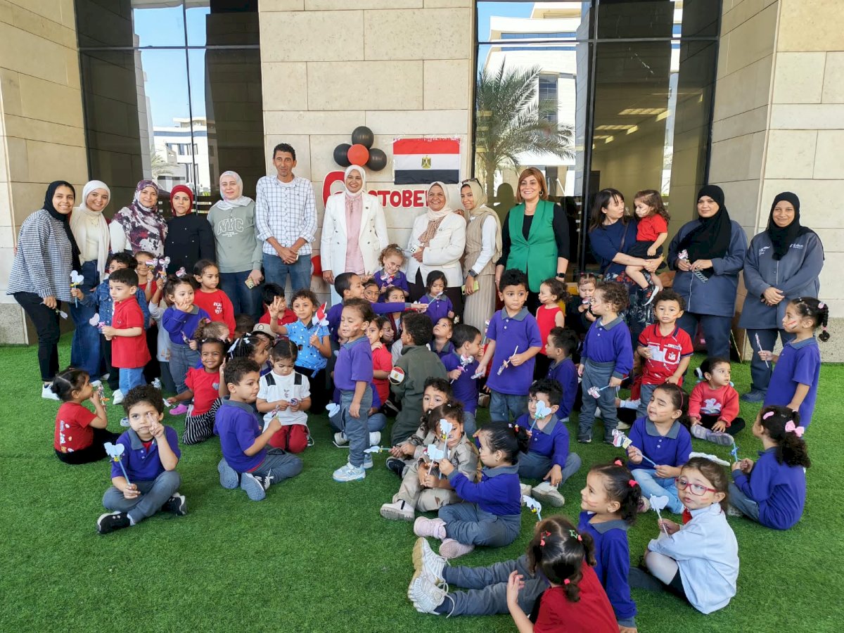 التضامن  تنظم احتفالا بانتصارات أكتوبر المجيدة بمركز  استقبال أطفال أبناء العاملين بالعاصمة الجديدة