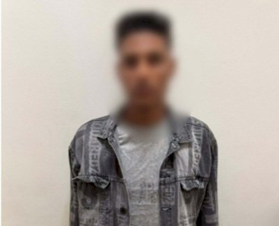 منادي سيارات  فيديو اجبار السائقين علي دفع مبالغ مالية لركن سياراتهم بدون ترخيص بالقاهرة