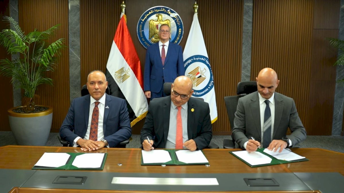 وزير البترول: مسح سيزمي بخليج السويس بتكنولوجيا OBN لتعظيم فرص اكتشاف البترول وزيادة الإنتاج
