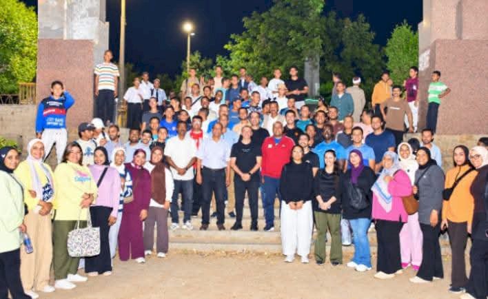 محافظ أسوان ورئيس الجامعة بشاركان في مبادرة الرياضة أمن قومي