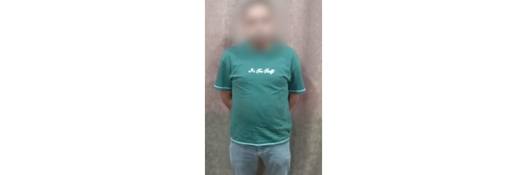القبض عاطل لقيامه انتحاب صفة موظف باحدي الجهات الحكومية للنصب علي المواطنين بالجيزة