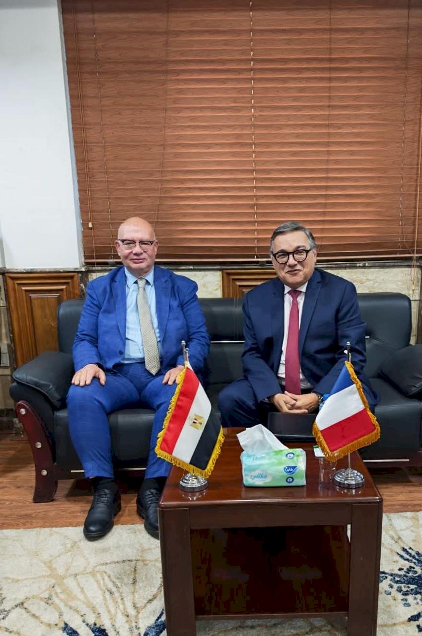 "سعد"  يبحث مع المستشار الإقليمي للشئون الزراعية الفرنسي التعاون في المجالات البيطرية