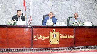 محافظ سوهاج يرأس الاجتماع التحضيري لإطلاق الحملة القومية للتطعيم ضد الحصبة والحصبة الألماني