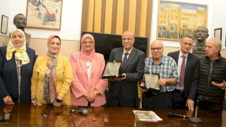 شعبة أدب الطفل باتحاد الكتاب تكرم الكاتبين أحمد زحام وحسين الزناتى