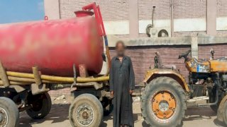 التحفظ علي جرار زراعي وضبط قائده لقيامه بتفريغ حمولة صرف صحي داخل ارض زراعية بالقليوبية