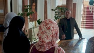 عبد الله نور الدين يقود جولة معرفية لطالبات كليات مختلفة بقصر الأميرة سميحة