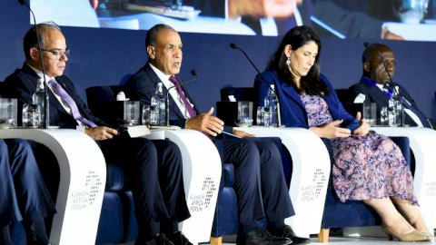 دور الدبلوماسية الاقتصادية في تعزيز التجارة والاستثمار في أفريقيا