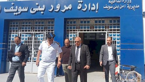 مدير أمن بني سويف يتفقد مرور بني سويف لمتابعة العمل بالمنظومة الجديدة