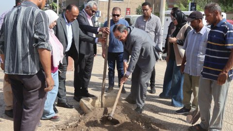 محافظ سوهاج يطلق مبادرة "بصمة خضراء.. اعرف شجرتك" ضمن المبادرة الرئاسية "100 مليون شجرة