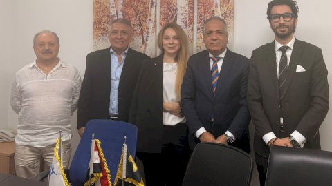 جمعية رجال الأعمال تلتقي وفد موسكو لبحث التعاون التجاري والاستثماري افريقيا