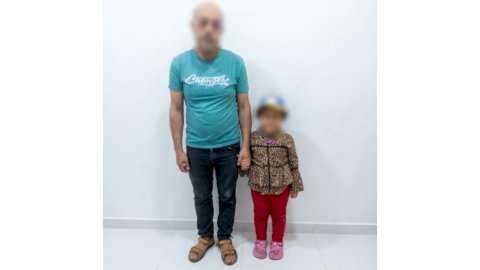 نكشف فيديو حدوث مشادة كلامية بين عدد من الأشخاص وبائع متجول بالدقهلية