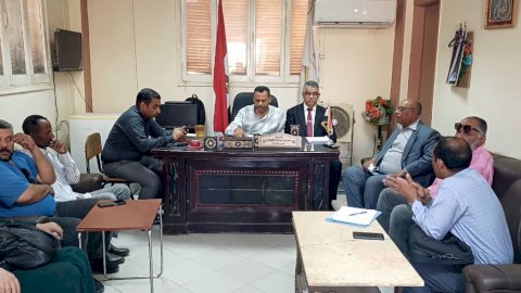 عبد الواحد يترأس اجتماع الموجهين استعدادًا لامتحانات أكتوبر