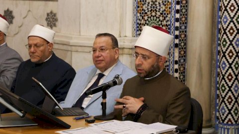 وزير الأوقاف يشهد الملتقى العاشر للفكر الإسلامي الدولي بمسجد الإمام الحسين