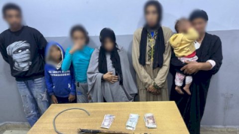 نكشف فيديوهات مشاجرة مفترشى الطرق والتهديد بكرباج ببورسعيد